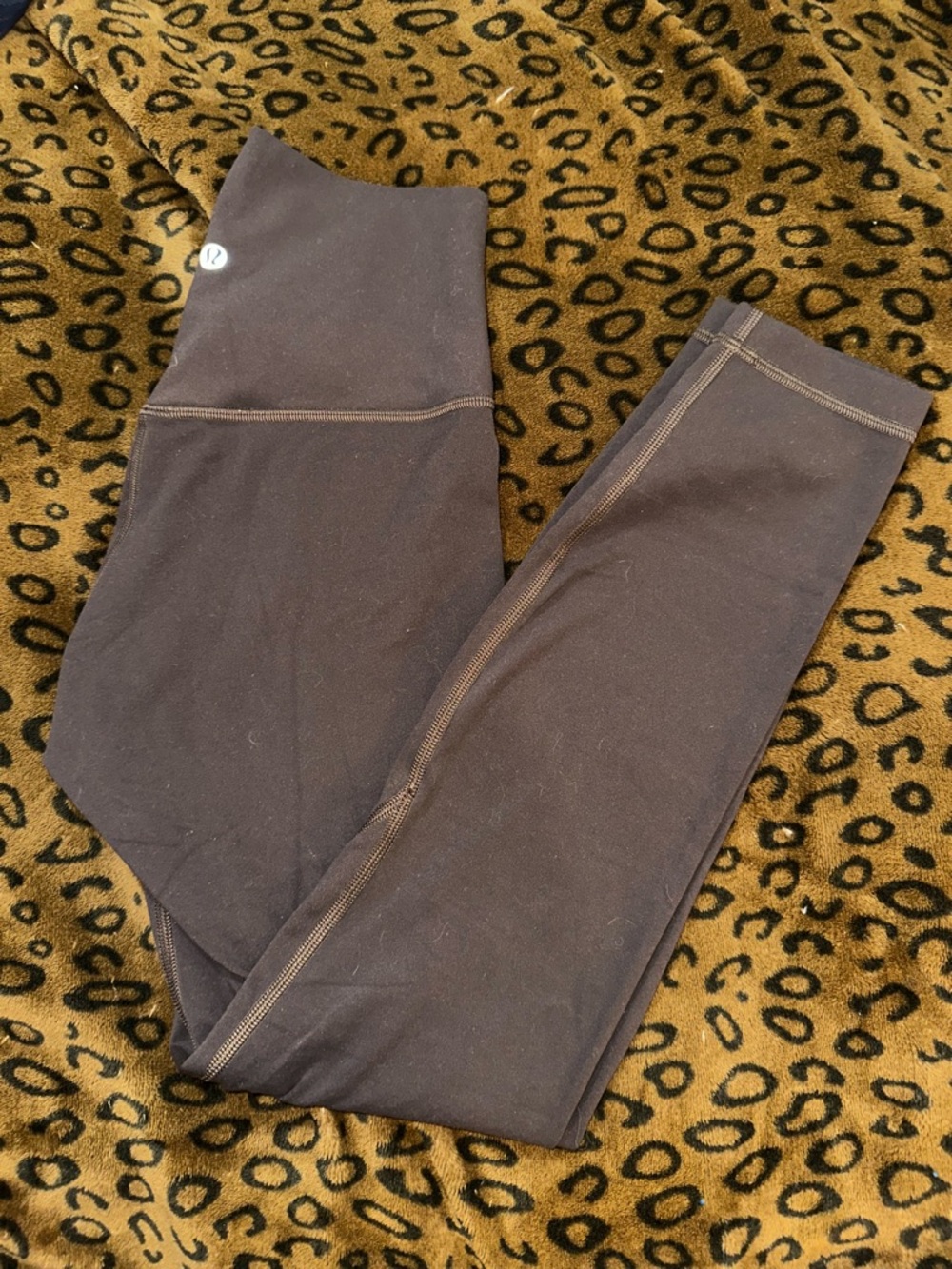 lululemon athletica align leggings size 4 25 “ brown